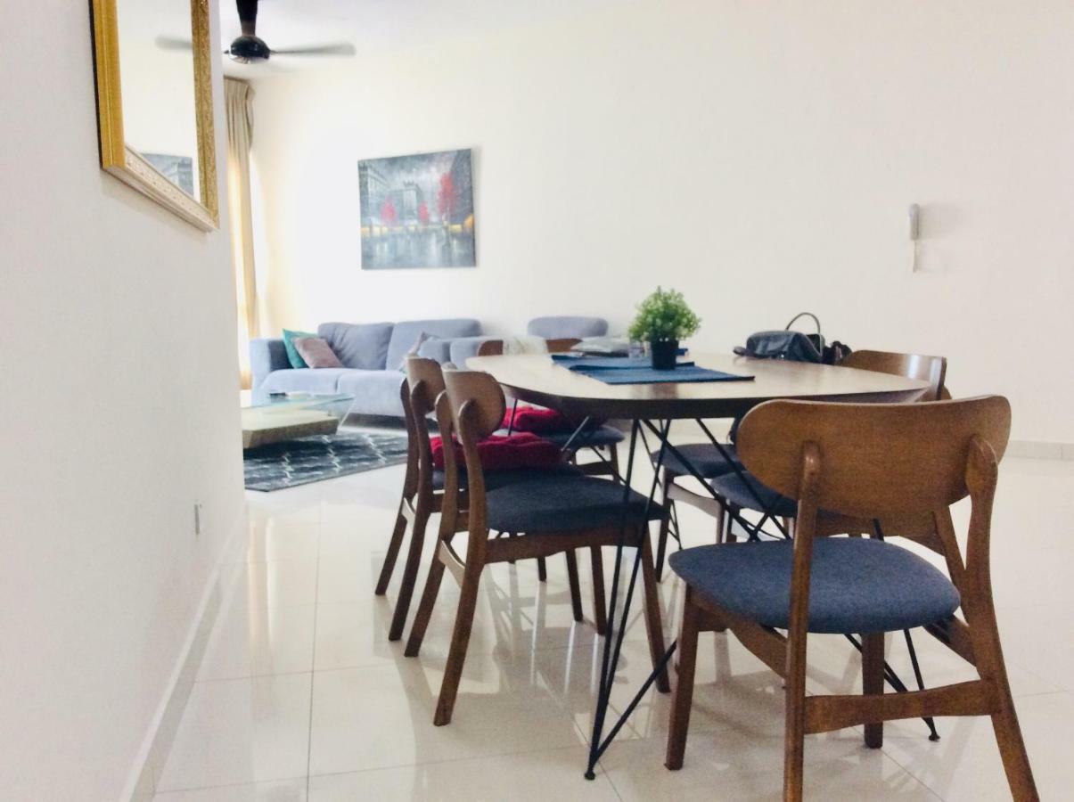 Crest Residence Куала Лумпур Екстериор снимка