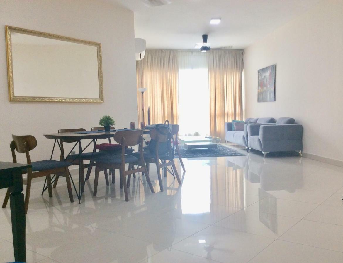 Crest Residence Куала Лумпур Екстериор снимка